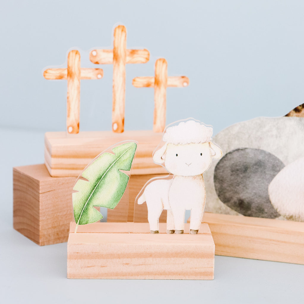 Mini Easter playscape, easter scene setter, Montessori easter basket toy, he is risen